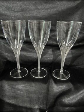VTG Cristal D'Arques Durand Pistil Crystal Wine Glasses Goblets Set of 3 France